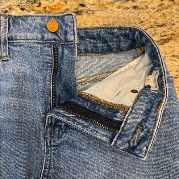 Madewell Jean Shorts Women’s Size 24 The Curvy Perfect Short Cuffed High Rise - Picture 4 of 11